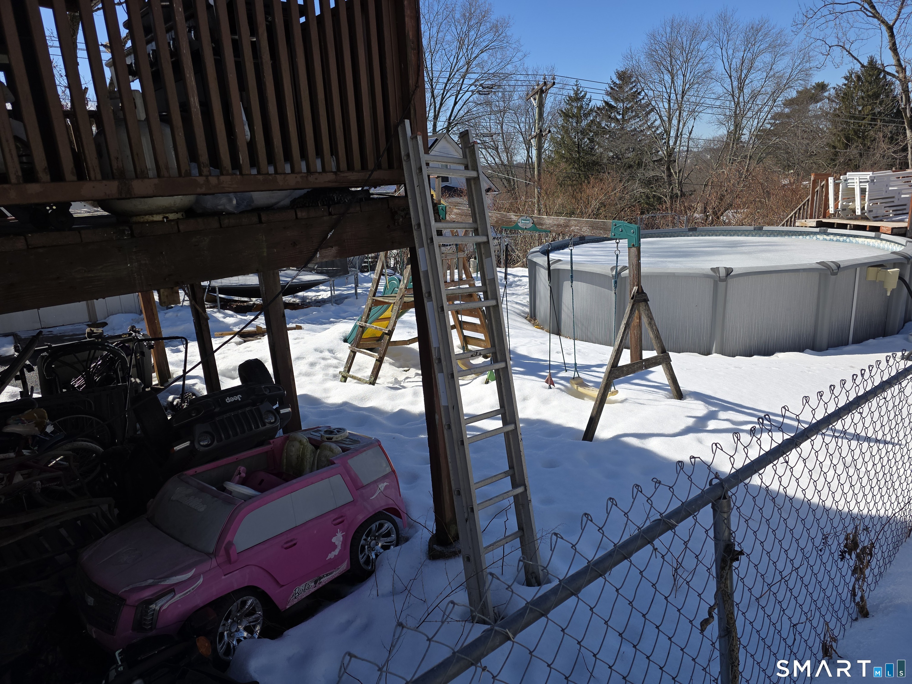 891 Pearl Lake Road Waterbury, CT 06706 - Photo 5 of 8