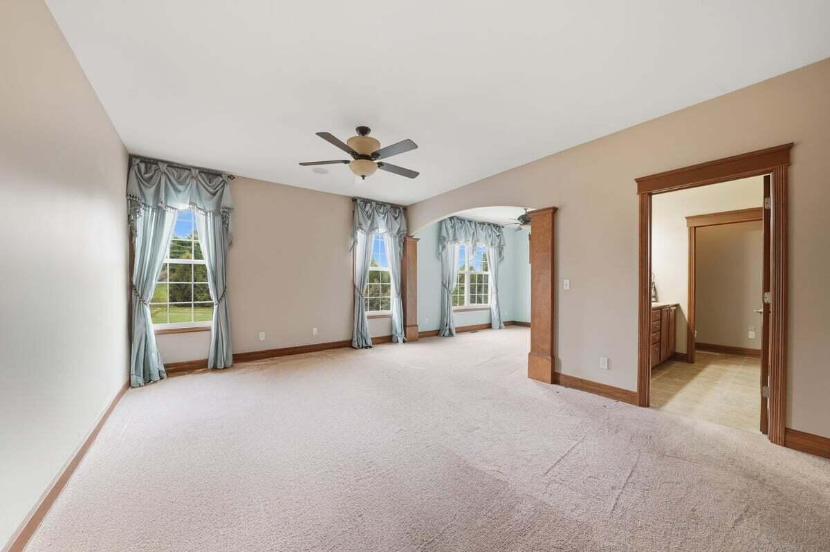 118 Windridge Road Valparaiso, IN 46385 - Photo 25 of 70 1200x798