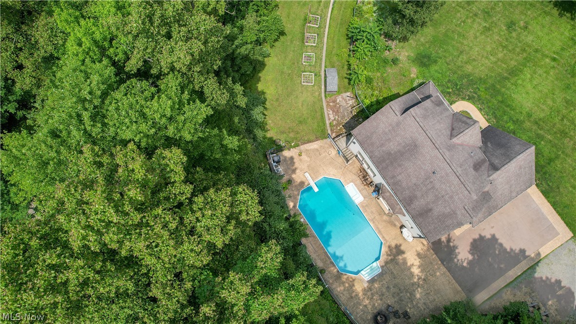2456 Pyle Road Dover, OH 44622 - Photo 10 of 31 Gallery Image 10
