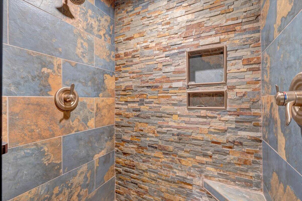 290 Silver Shadow Road Hardy, VA 24101 - Photo 30 of 62 31-MIB06711