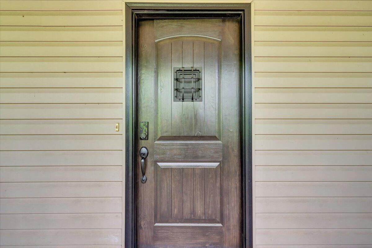 290 Silver Shadow Road Hardy, VA 24101 - Photo 4 of 62 a view of front door