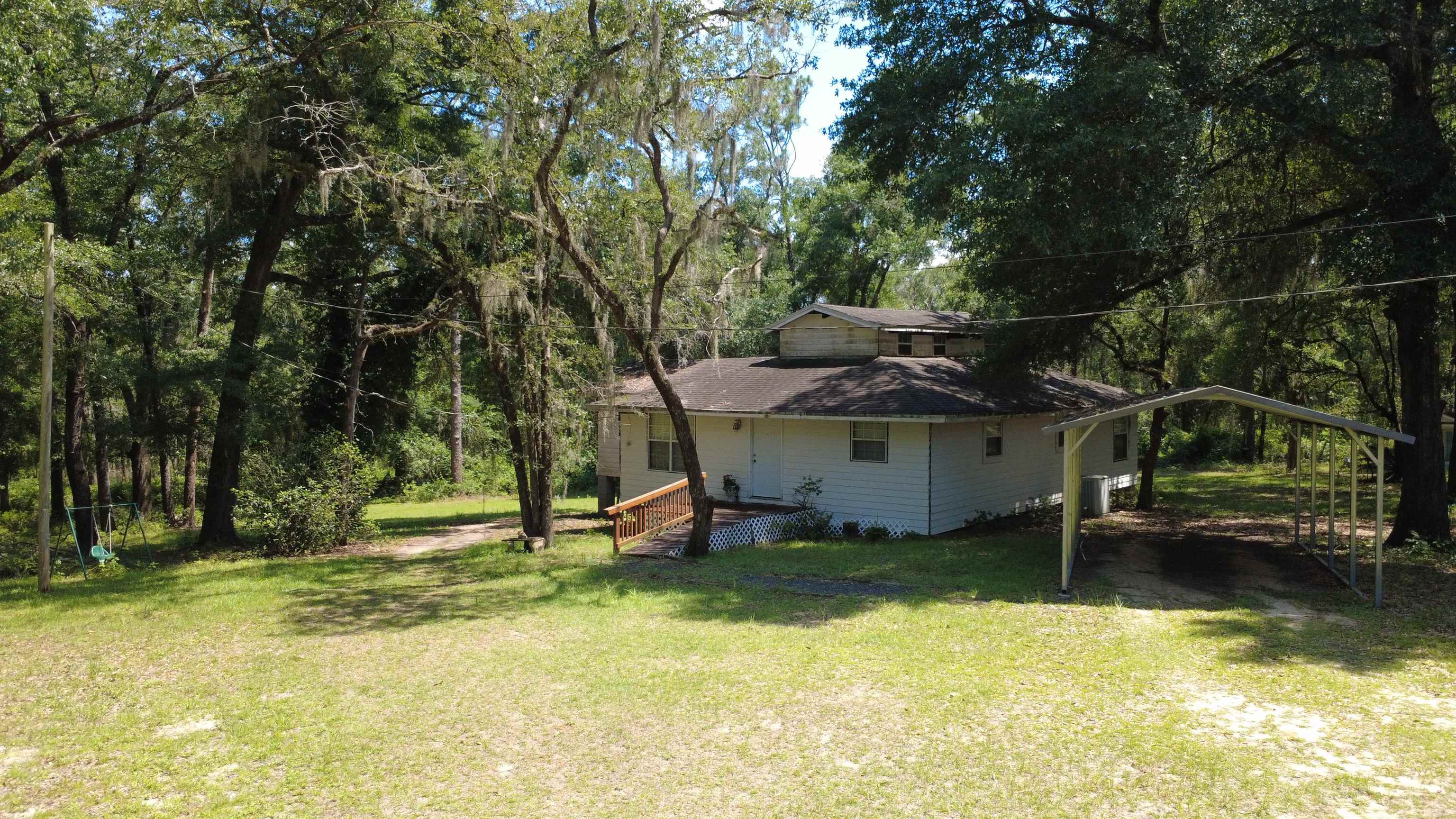 5397 Sullivan Road Tallahassee, FL 32310 - Photo 2 of 18
