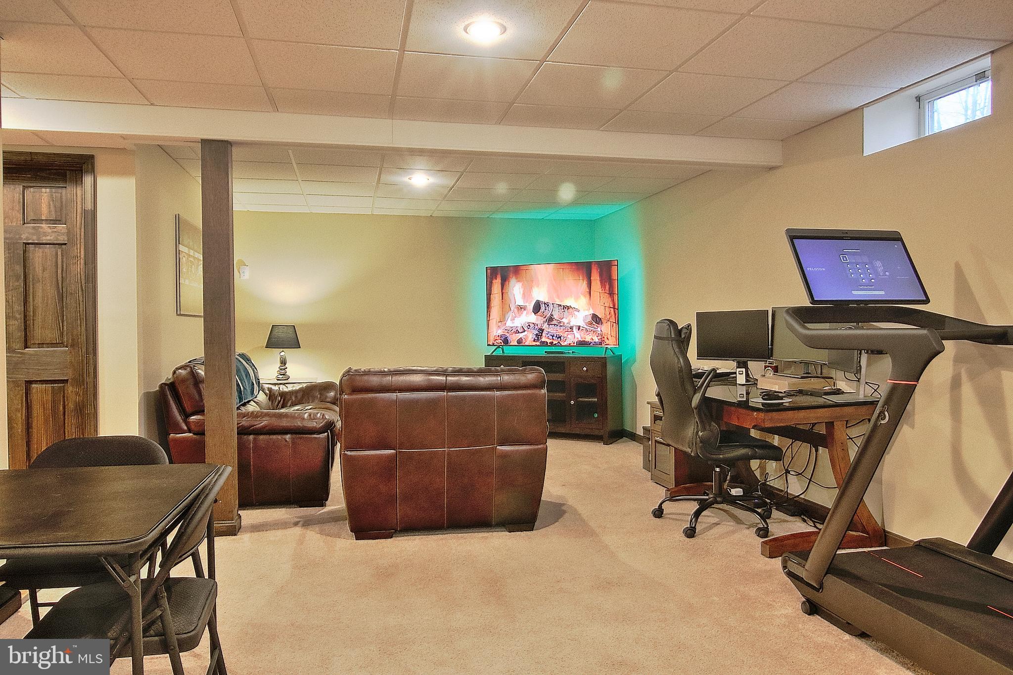 13 Shade Road Oley, PA 19547 - Photo 28 of 48 Family Room