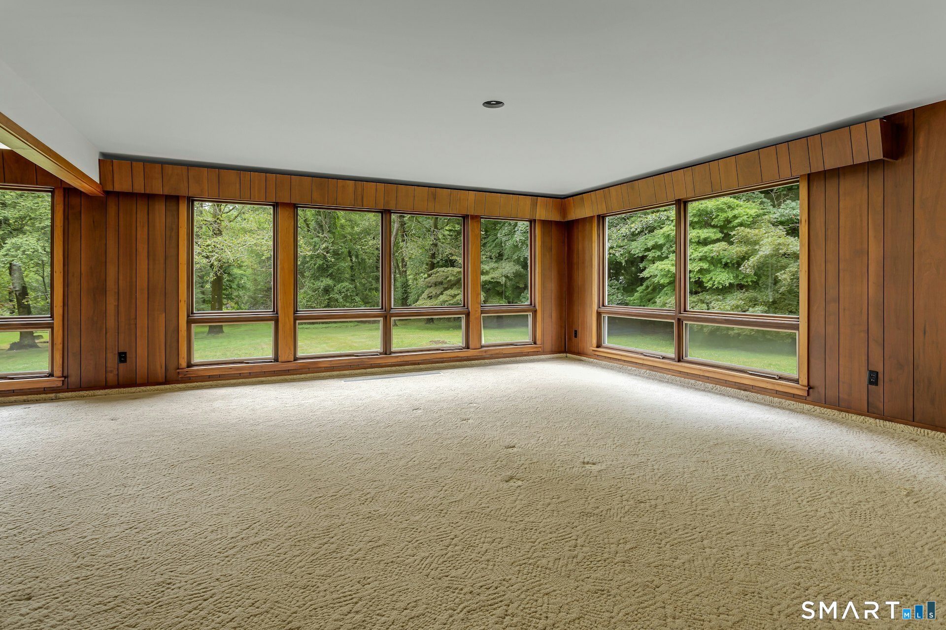 222 Brookside Road Darien, CT 06820 - Photo 13 of 26