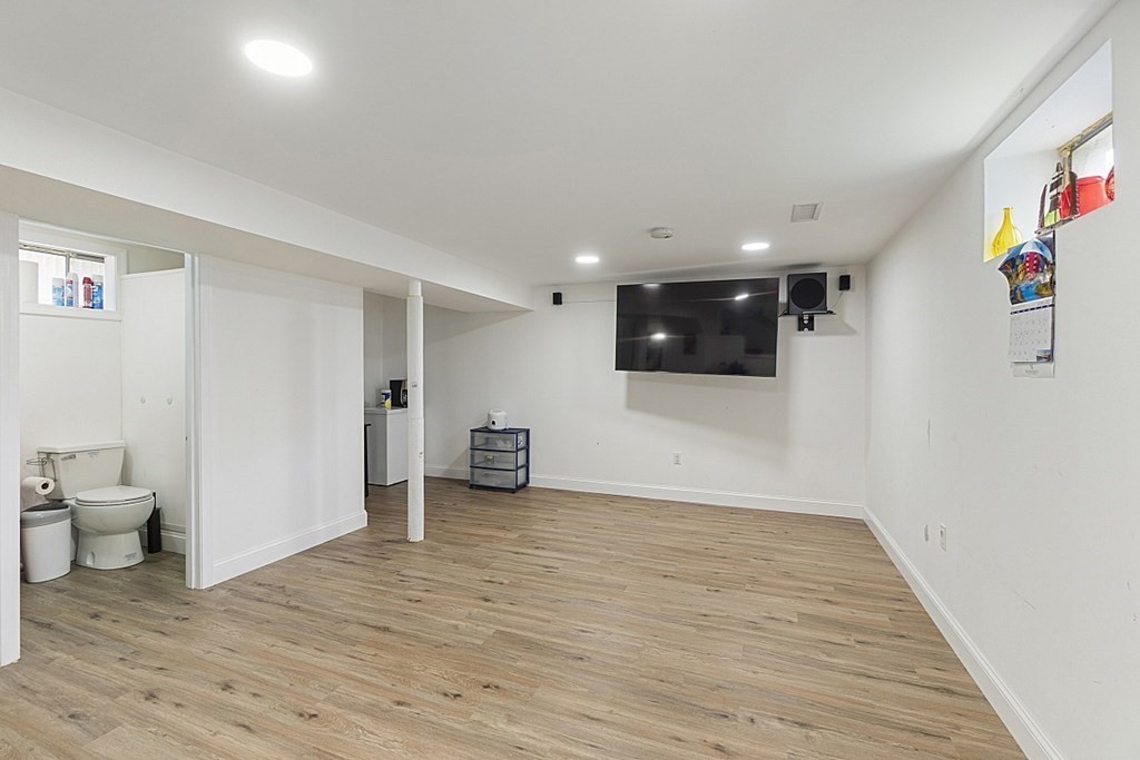 90 Bay State Road Methuen, MA 01844 - Photo 13 of 26 Gallery Image 13