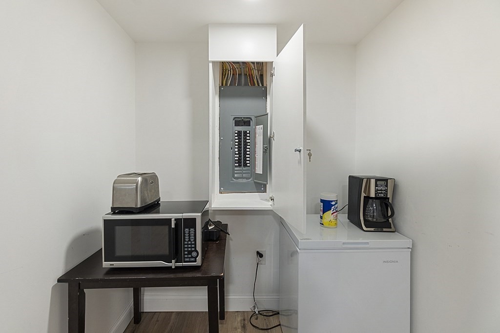 90 Bay State Road Methuen, MA 01844 - Photo 19 of 26 Gallery Image 19