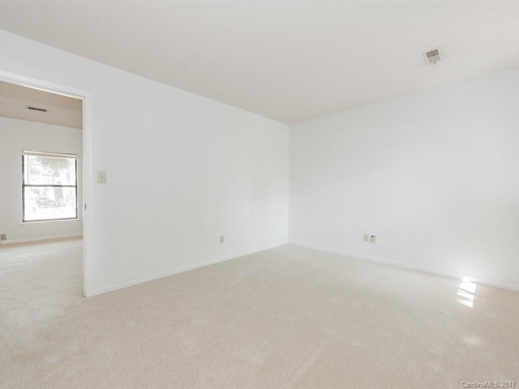 6413 Piney Path Road Charlotte, NC 28212 - Photo 15 of 24