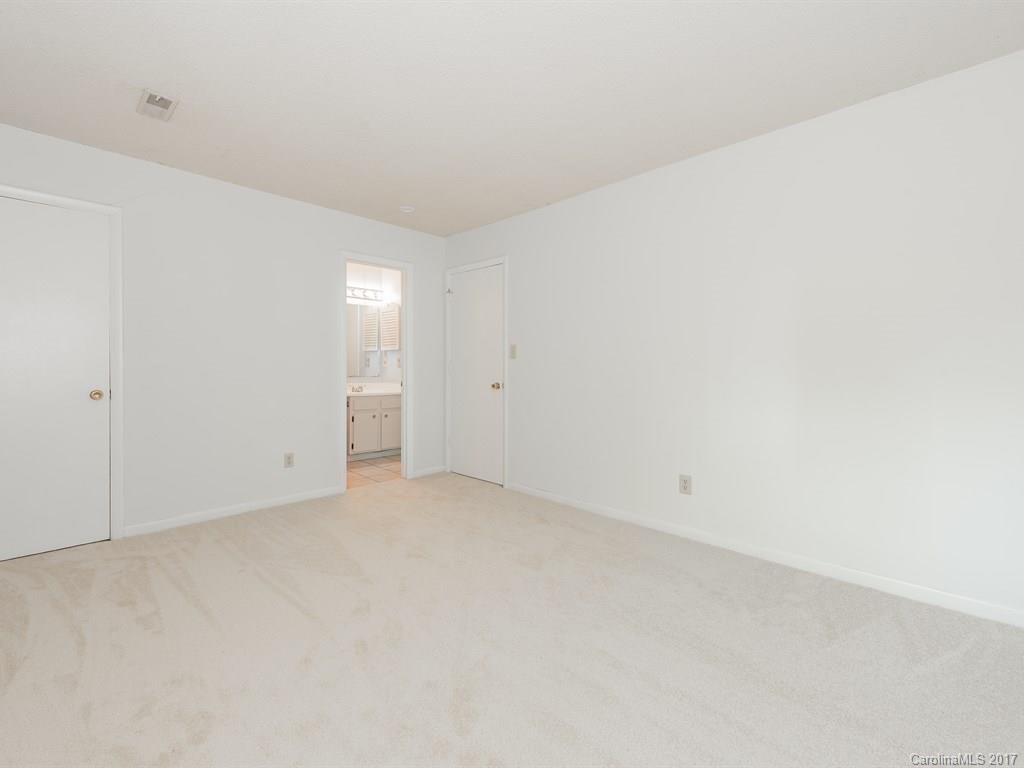 6413 Piney Path Road Charlotte, NC 28212 - Photo 16 of 24