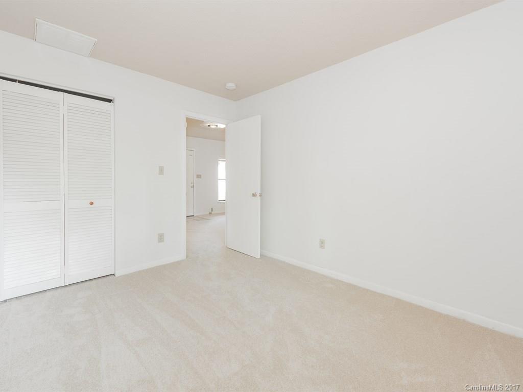6413 Piney Path Road Charlotte, NC 28212 - Photo 17 of 24