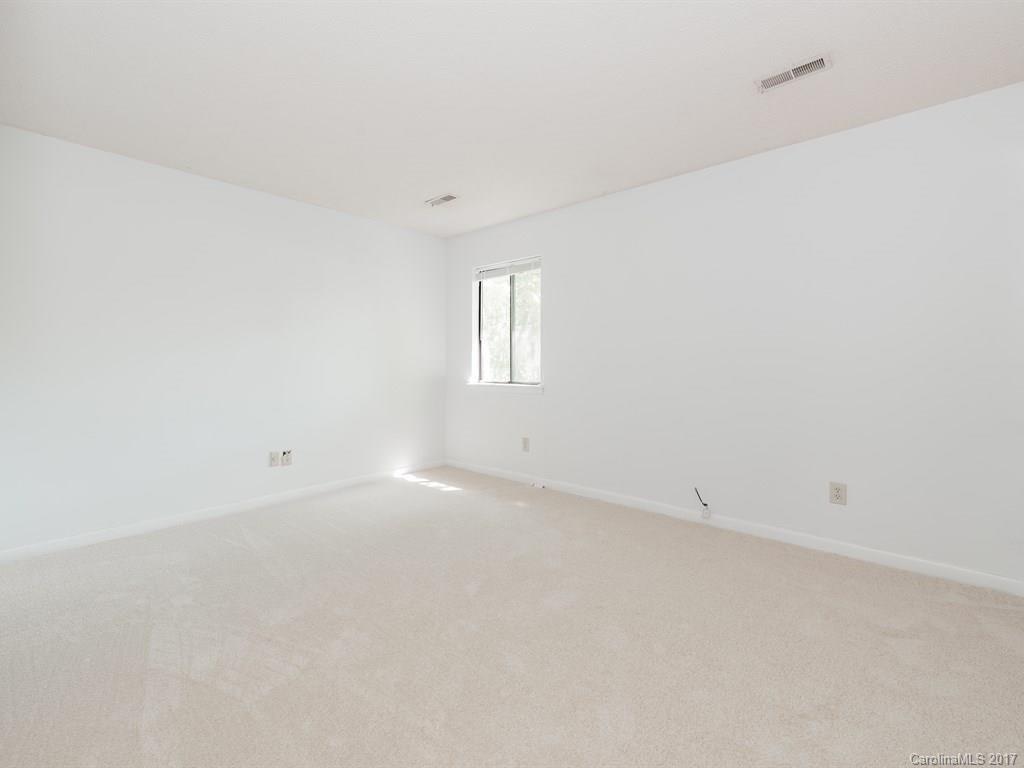 6413 Piney Path Road Charlotte, NC 28212 - Photo 19 of 24