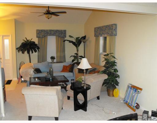 15 Maplecrest Circle Jupiter, FL 33458 - Photo 5 of 9 Additional Photo