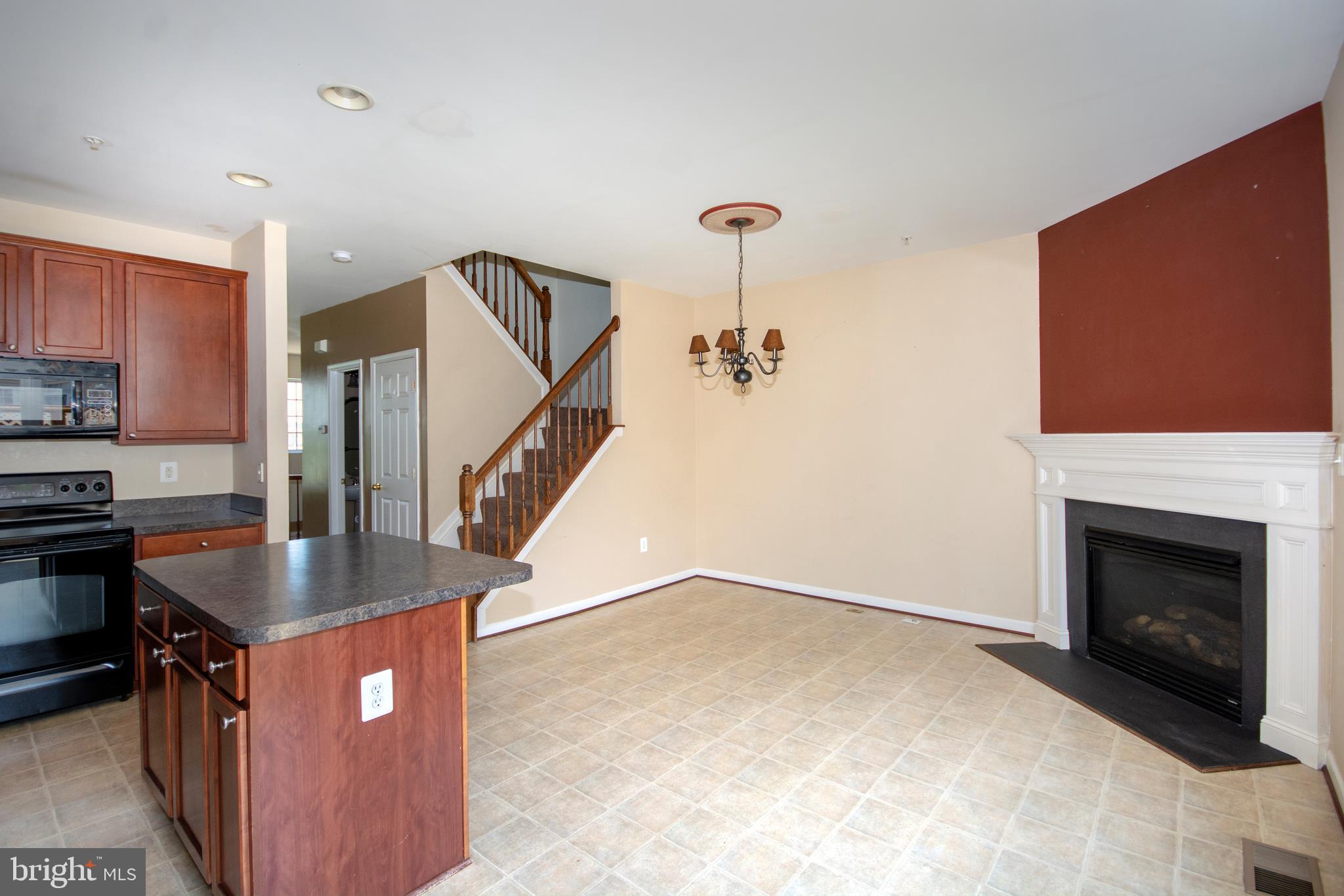 880 Lowe Road Baltimore, MD 21220 - Photo 6 of 34