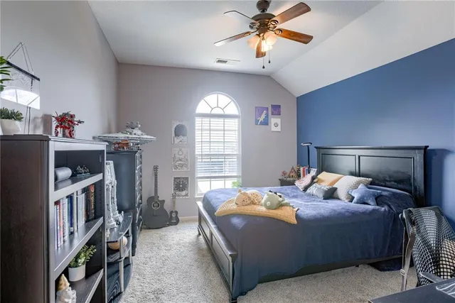 $399,000 | 20918 Larkspur Drive, Peculiar, MO 64078