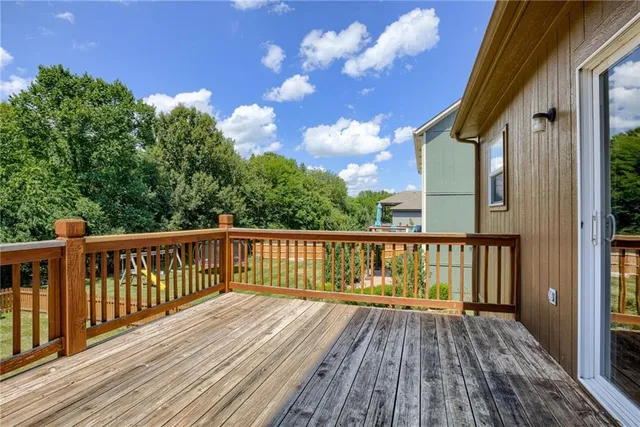 $399,000 | 20918 Larkspur Drive, Peculiar, MO 64078