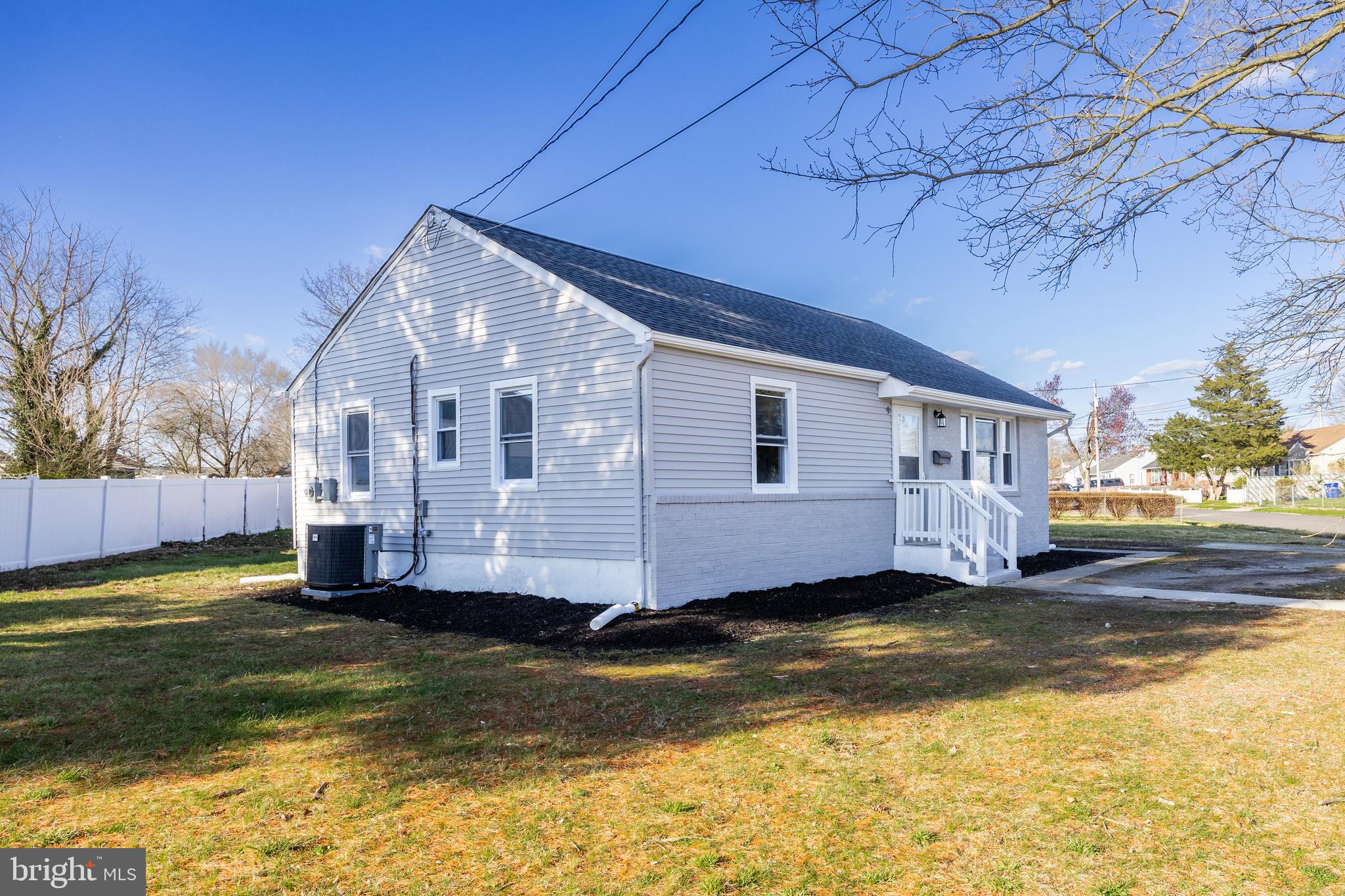 9 Sheldon Road Pemberton, NJ 08068 - Photo 2 of 21