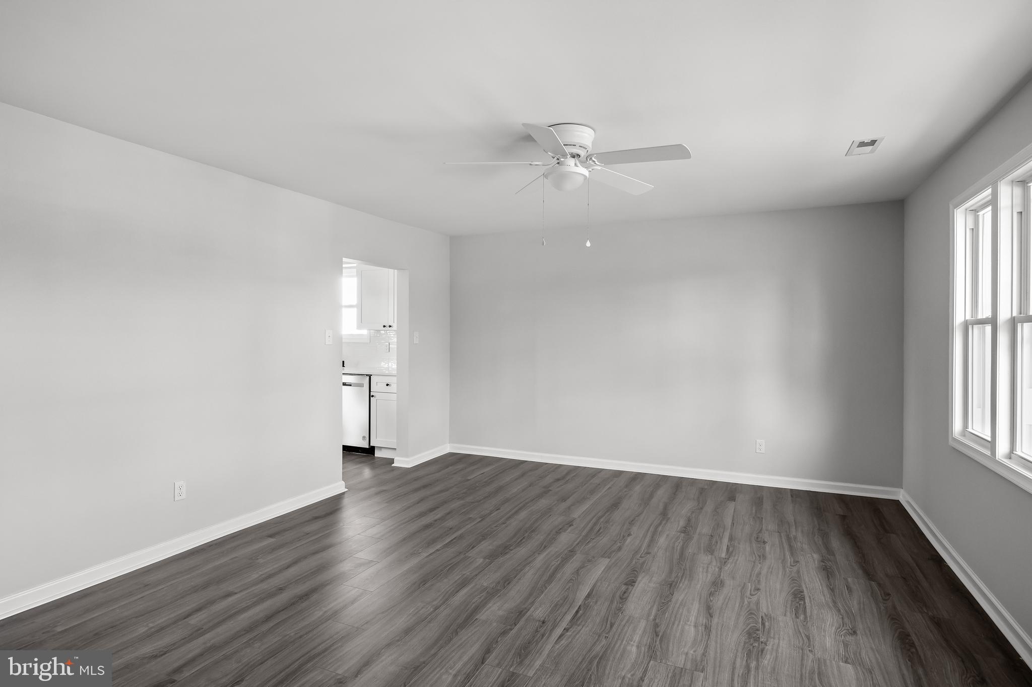 9 Sheldon Road Pemberton, NJ 08068 - Photo 5 of 21