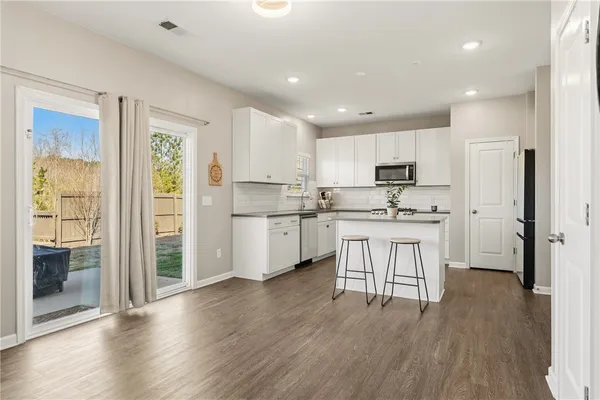 $369,900 | 171 Caledonia Drive, Easley, SC 29642