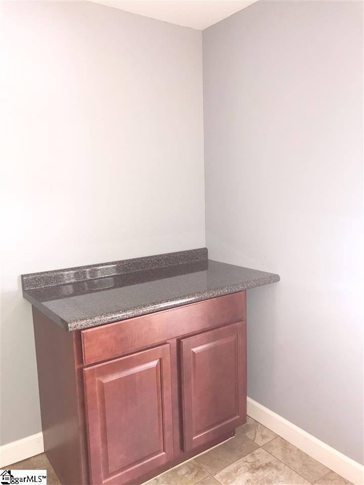 1150 Inman Road Wellford, SC 29385 - Photo 3 of 11 Gallery Image 3
