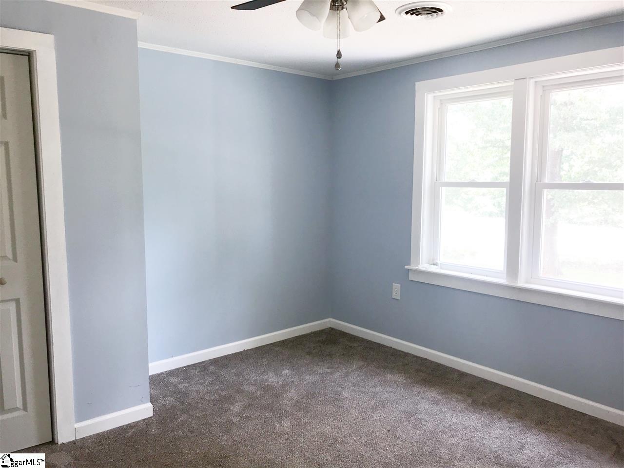 1150 Inman Road Wellford, SC 29385 - Photo 8 of 11 Gallery Image 8