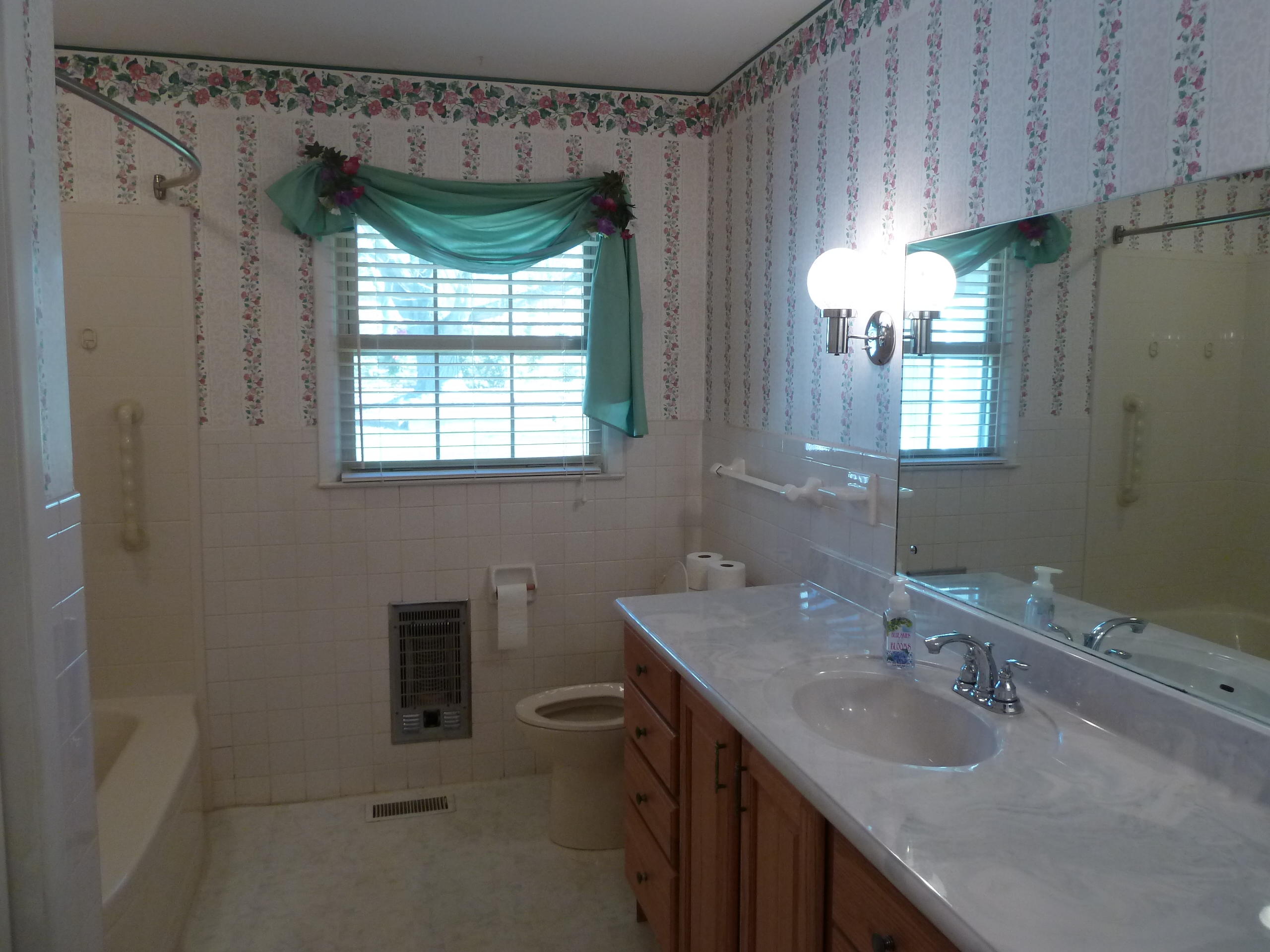 3620 Meredith Road Knoxville, TN 37921 - Photo 10 of 16 P1210206
