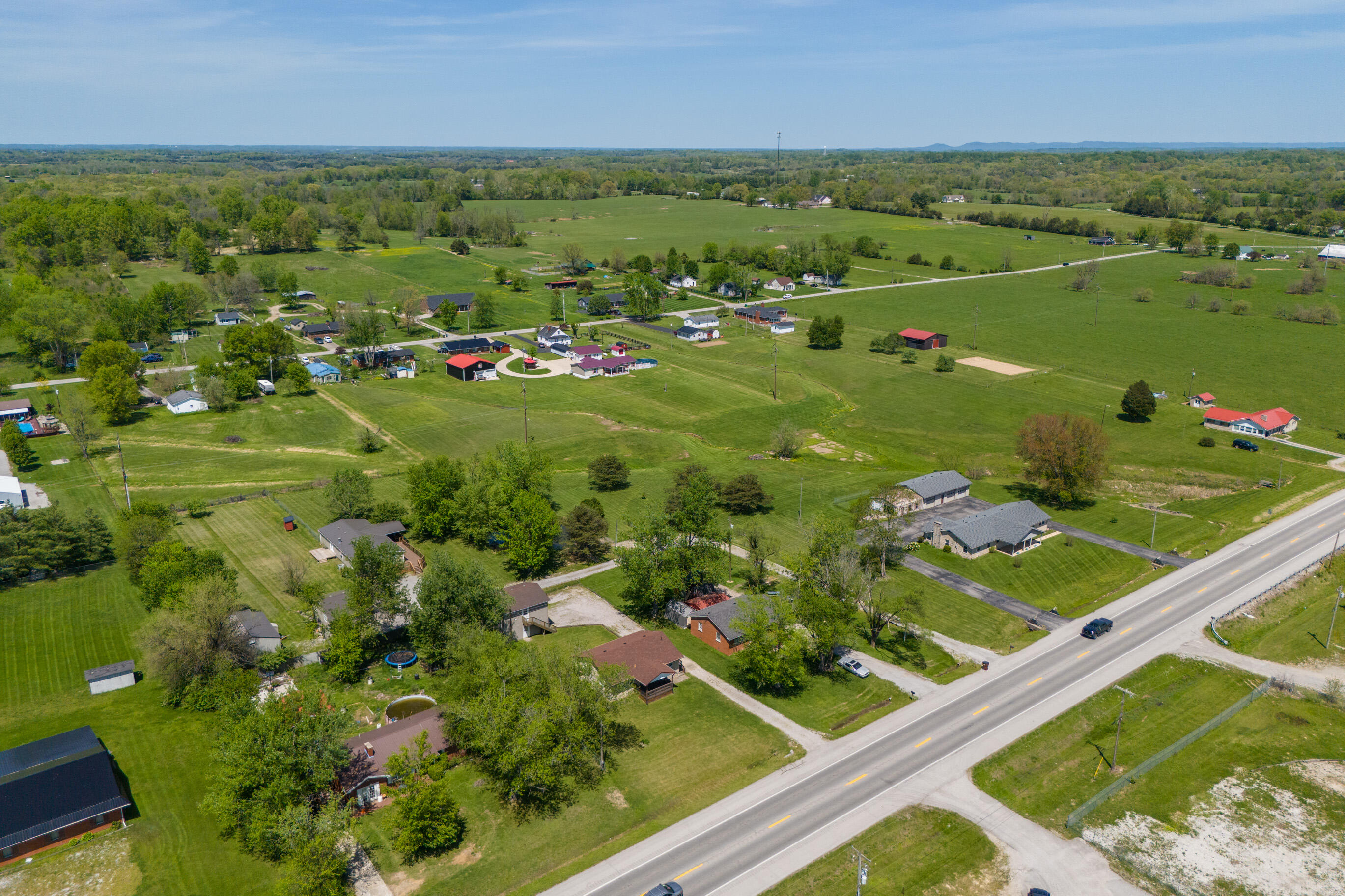 3323 Irvine Road Richmond, KY 40475 - Photo 35 of 37 20250428-3323-Irvine-Rd-drone-fh-008_web
