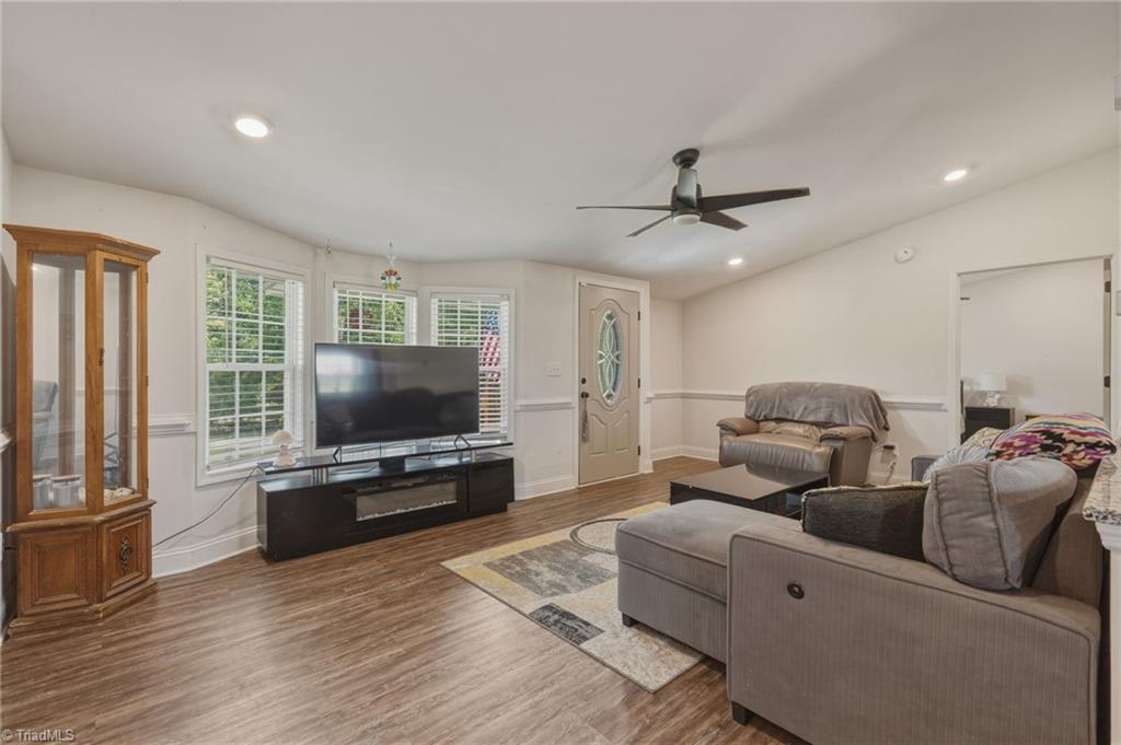 552 O Obryant Road Reidsville, NC 27320 - Photo 5 of 32