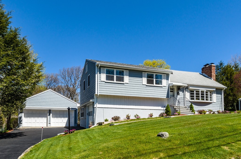 6 Allen Street Lexington, MA 02421 - Photo 1 of 30 Gallery Image 1