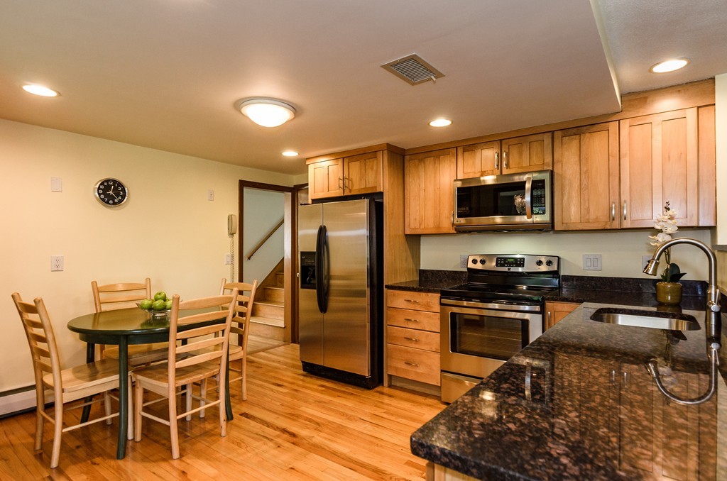 6 Allen Street Lexington, MA 02421 - Photo 11 of 30 Gallery Image 11