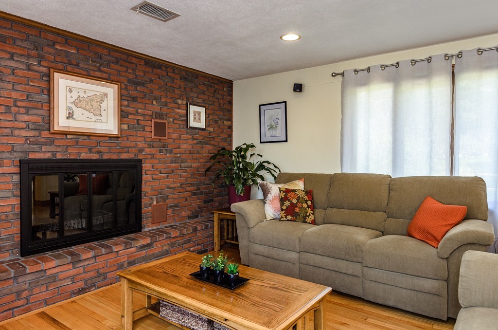 6 Allen Street Lexington, MA 02421 - Photo 14 of 30 Gallery Image 14