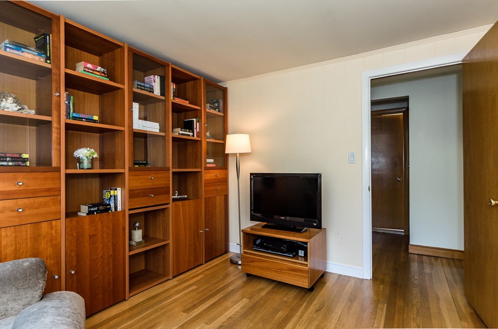 6 Allen Street Lexington, MA 02421 - Photo 20 of 30 Gallery Image 20