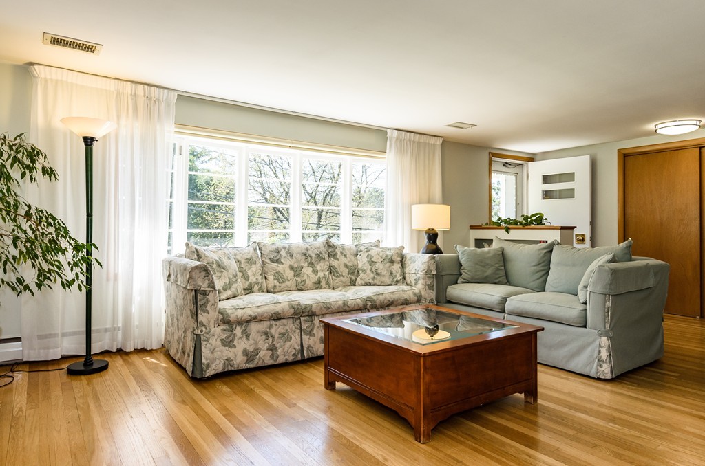 6 Allen Street Lexington, MA 02421 - Photo 3 of 30 Gallery Image 3