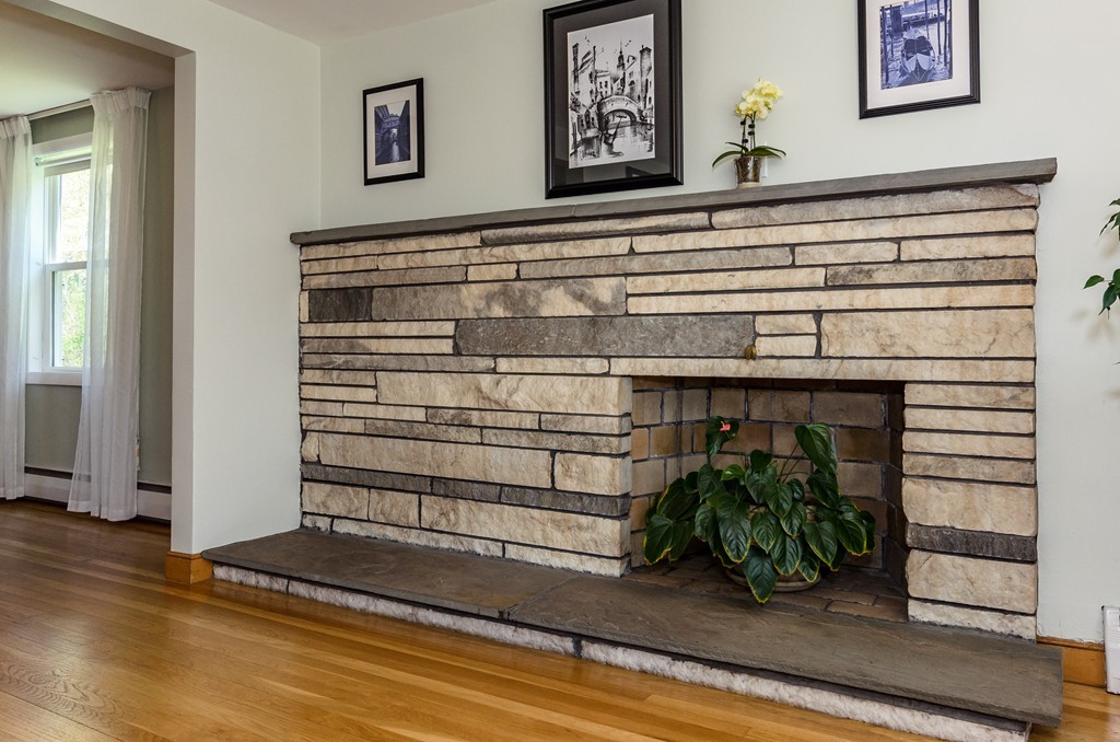 6 Allen Street Lexington, MA 02421 - Photo 4 of 30 Gallery Image 4