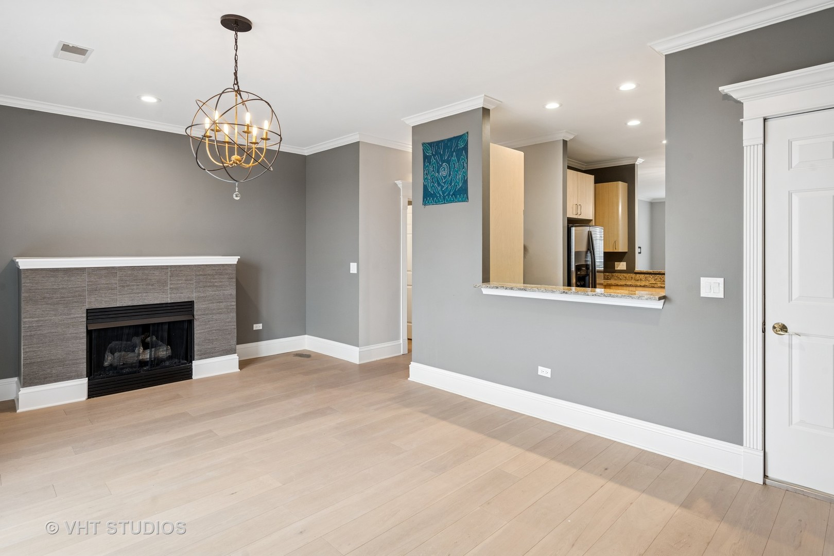 7754 North Sheridan Road, Unit 3 Chicago, IL 60626 - Photo 14 of 28 Gallery Image 14