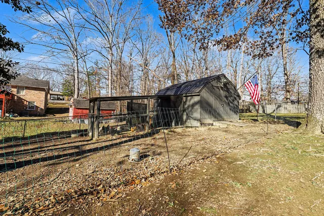 a view of street with a tree