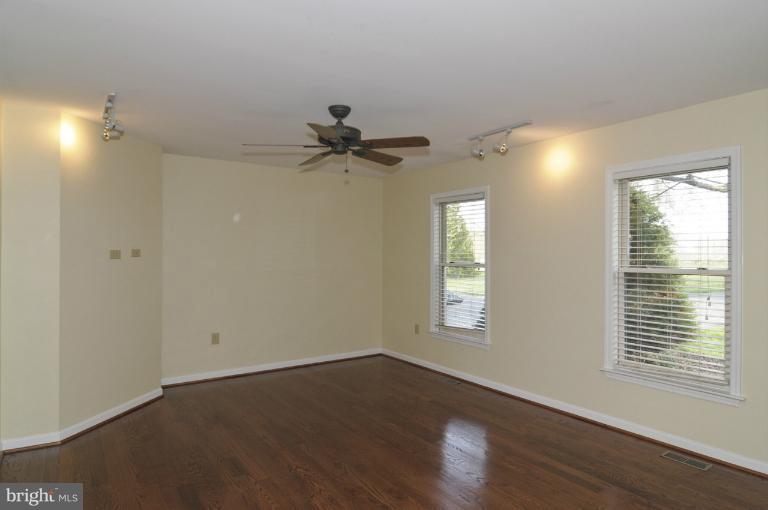 14315 Peddicord Road Mount Airy, MD 21771 - Photo 14 of 25 Living Room