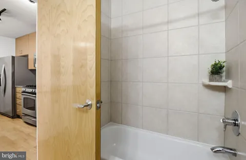 $599,900 | 1529 14th Street Northwest, Unit 202, Washington, DC 20005