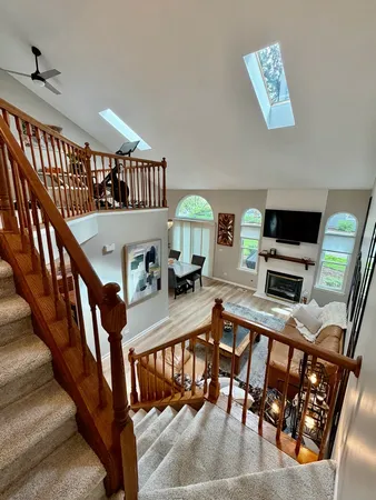 $2,600 | 1353 Ridgefield Circle, Unit 1353, Carol Stream, IL 60188