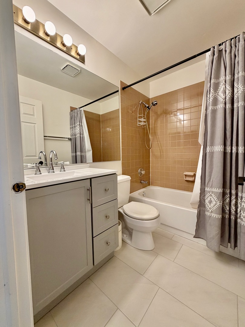 1353 Ridgefield Circle, Unit 1353 Carol Stream, IL 60188 - Photo 19 of 22