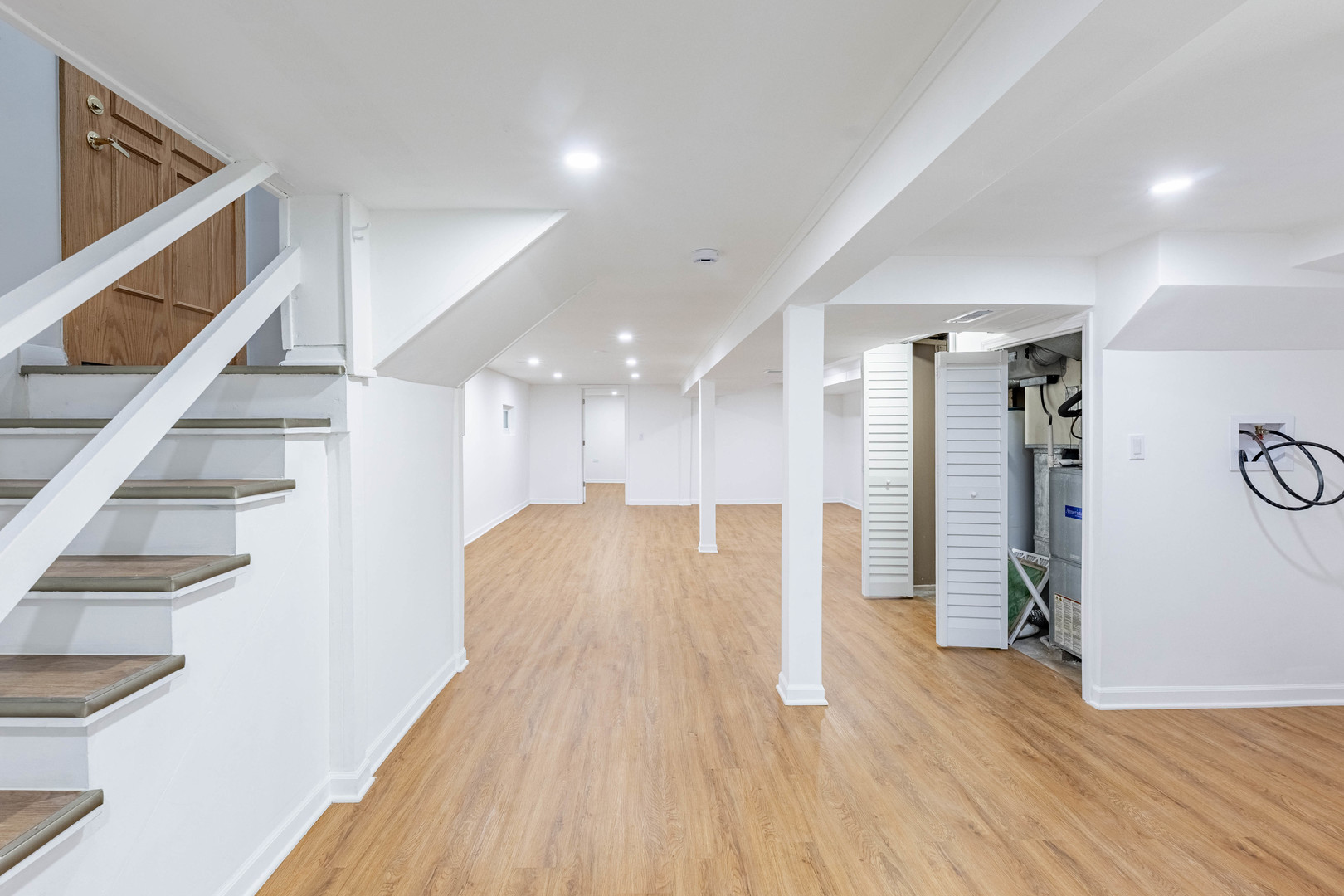 5631 West 64th Place Chicago, IL 60638 - Photo 22 of 31