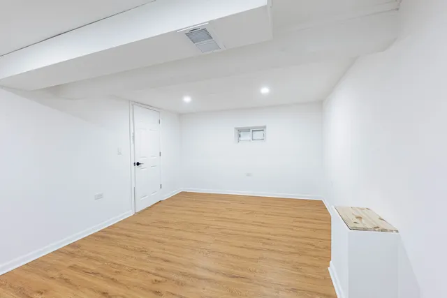 $377,400 | 5631 West 64th Place, Chicago, IL 60638