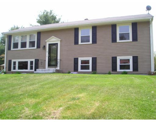 18 Old Farm Road Sharon, MA 02067 - Photo 1 of 7 Gallery Image 1