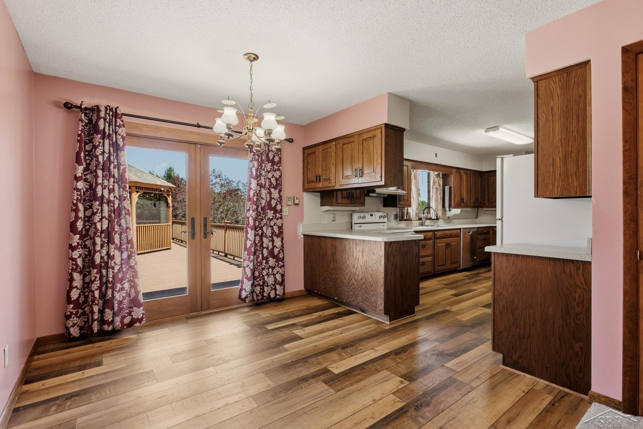 8530 South Orr Road Freeland, MI 48623 - Photo 12 of 61