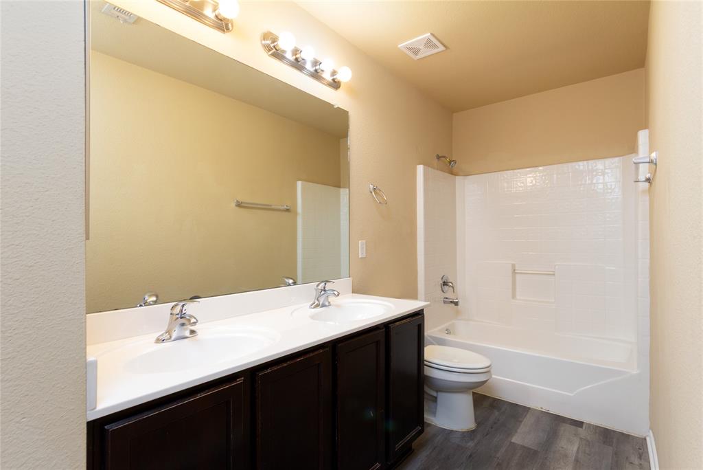 8534 Bearden Street Dallas, TX 75227 - Photo 17 of 21
