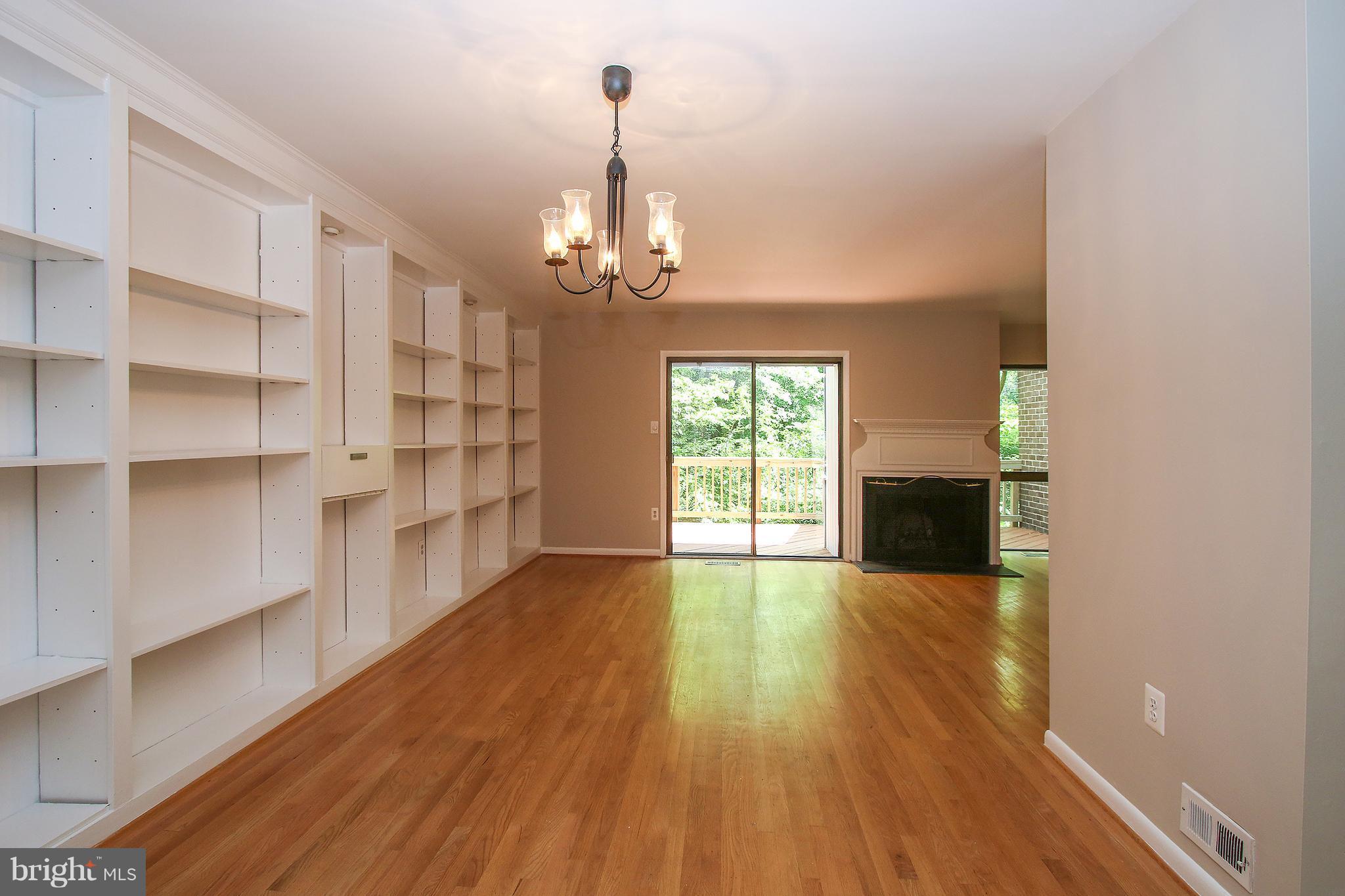 2033 Wethersfield Court Reston, VA 20191 - Photo 12 of 30 Dining Room With View of Outdoors