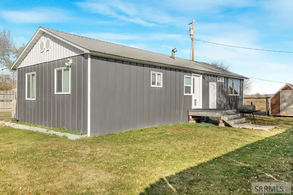 $1,275,000 | 451 Highway 39, Blackfoot, ID 83221