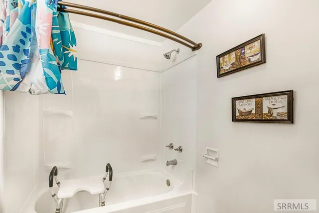 $1,400,000 | 451 Highway 39, Blackfoot, ID 83221