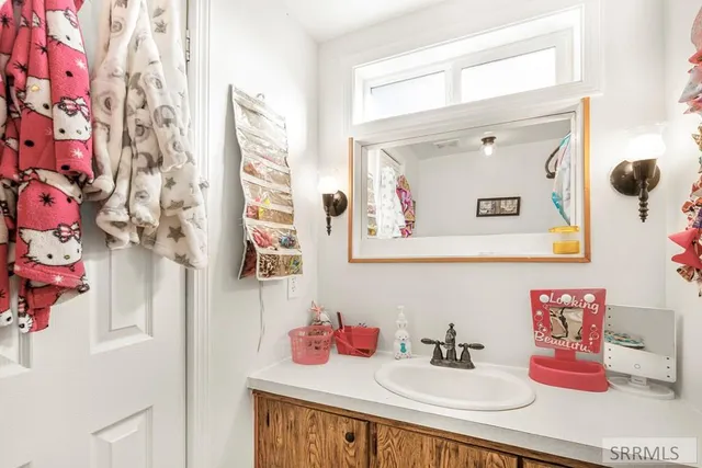 $1,400,000 | 451 Highway 39, Blackfoot, ID 83221