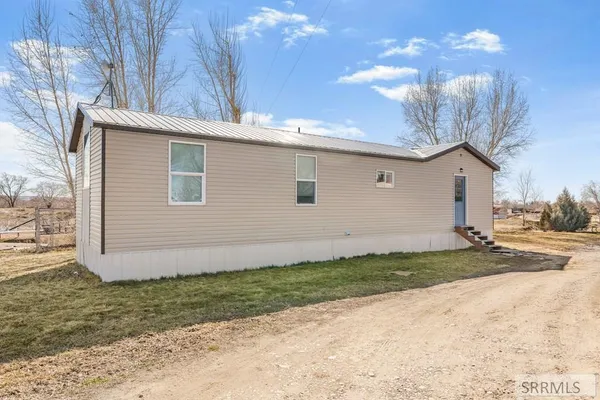 $1,275,000 | 451 Highway 39, Blackfoot, ID 83221