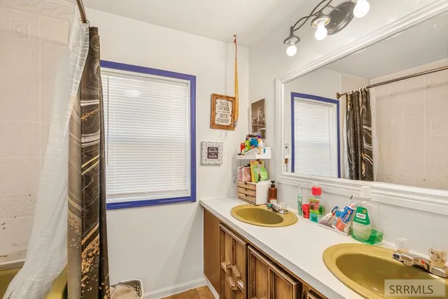 $1,400,000 | 451 Highway 39, Blackfoot, ID 83221