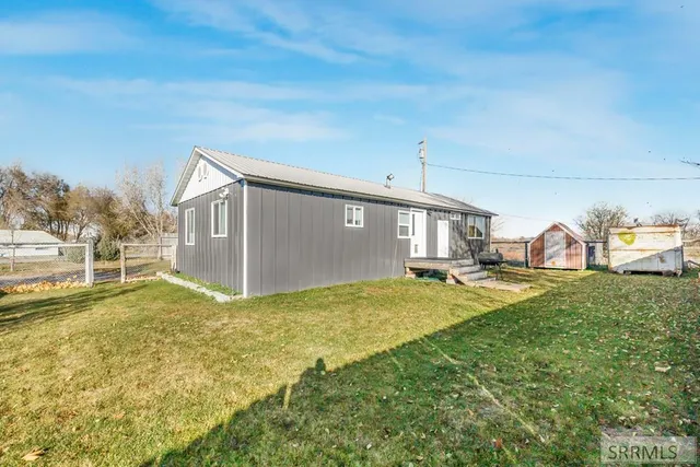 $1,275,000 | 451 Highway 39, Blackfoot, ID 83221